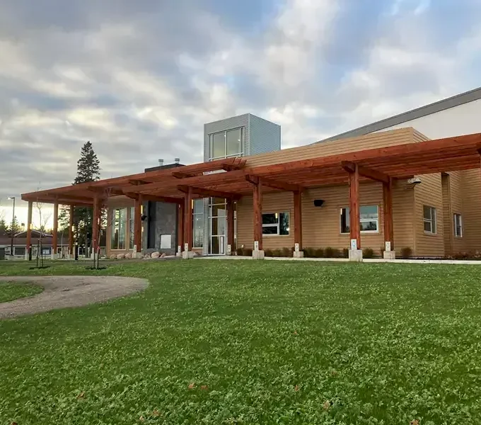 Construction commerciale au Nouveau-Brunswick – bâtiment en cours de construction